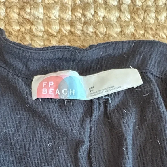 Chic Black knit Long Sleeve Dress with side cutouts - Picture 2 of 3